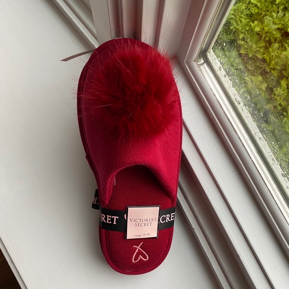 Victoria's Secret Shoes - Victoria Secret slippers NWT size large 9 -10 red